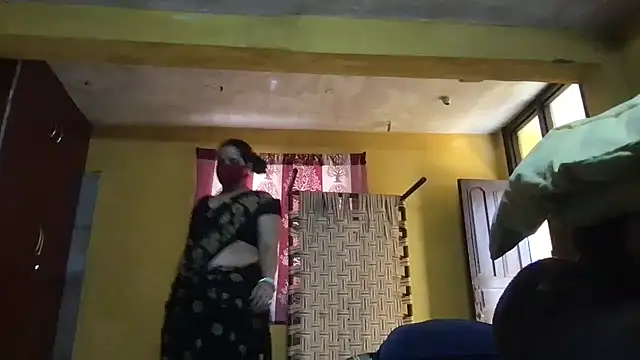 Riyasingh9 online show from 18, 4, 2026