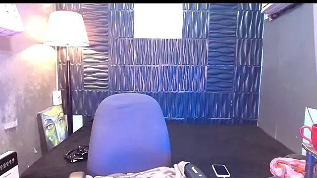 Snapshot of UrtopshemalegoddessAliyah chatting on 16, 7, 2026 UrtopshemalegoddessAliyah online show from 16, 7, 2026