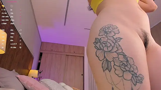 tatikiss  online show from 31, 3, 2026