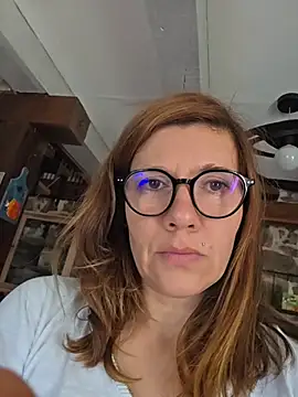 Lina lou4 online show from 18, 4, 2026