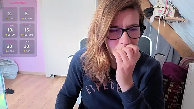 Lina lou4 online show from 29, 3, 2026