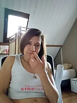 Lina lou4 online show from 4, 2, 2025