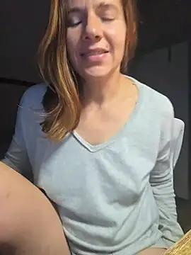 Lina lou4 online show from 17, 12, 2025