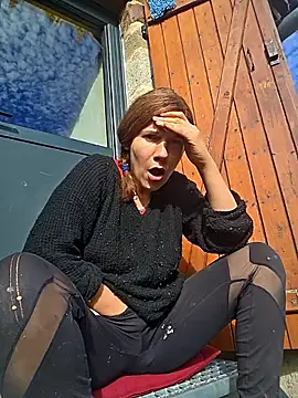 Lina lou4 online show from 4, 11, 2025