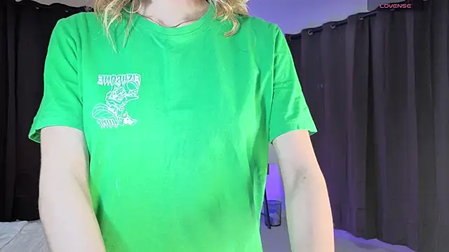 AmelieAxie online show from 13, 1, 2026