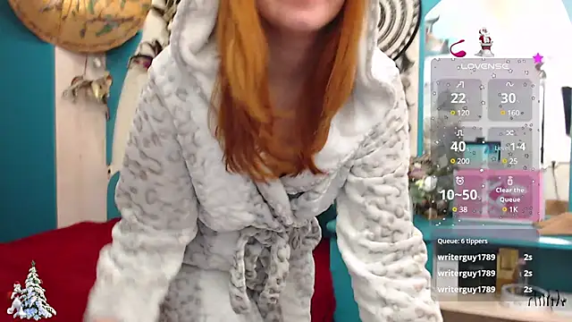 CrazyLaGirl online show from 17, 12, 2024