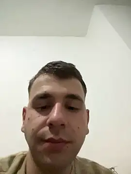 Snapshot of kenan_kckk chatting on 19, 5, 2026 kenan kckk online show from 19, 5, 2026