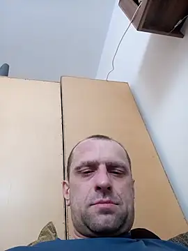 Snapshot of Roman0798 chatting on 15, 2, 2025 Roman0798 online show from 15, 2, 2025