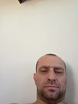 Roman0798 online show from 28, 11, 2025