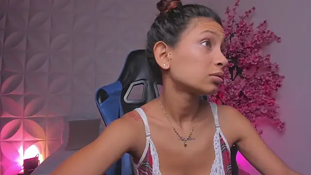 cora 22 online show from 11, 3, 2026