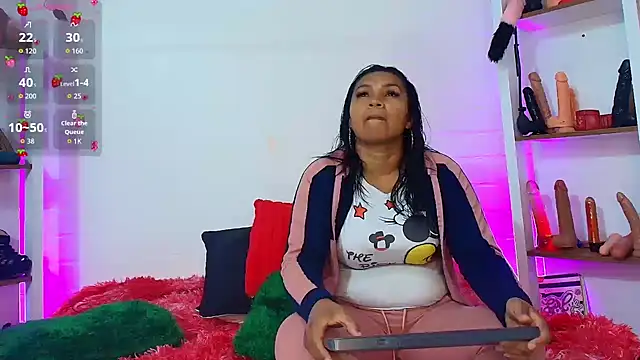 louise nails online show from 7, 4, 2026