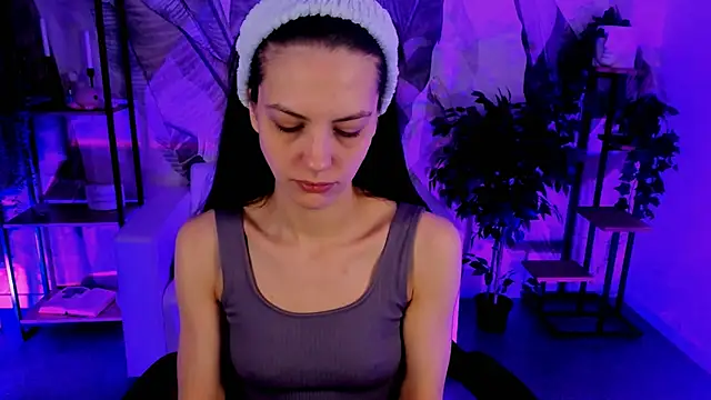 EmilyWilden online show from 15, 12, 2024