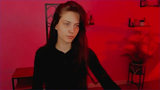 EmilyWilden online show from 24, 12, 2024