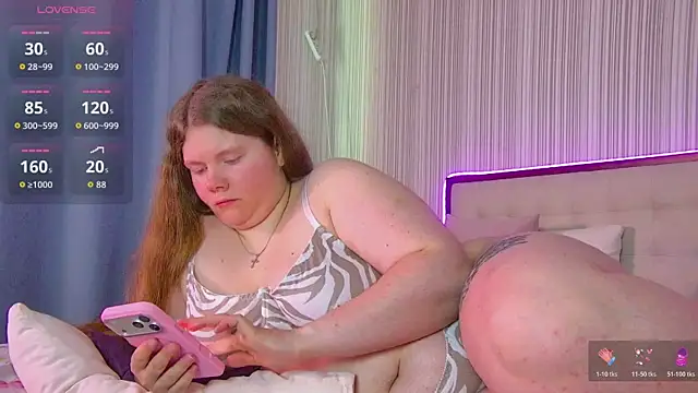 Snapshot of RubyValen chatting on 9, 7, 2026 RubyValen online show from 9, 7, 2026