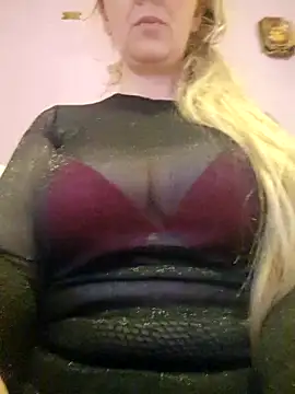 VictoriaMiami online show from 15, 2, 2026