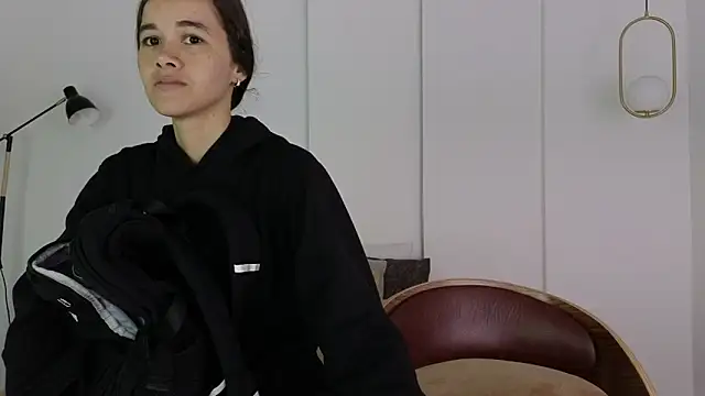 sexychanell 18 online show from 24, 2, 2026