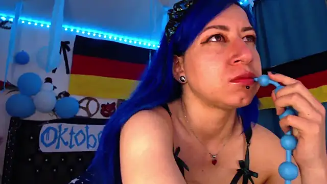pussytight pervert online show from 2, 10, 2025