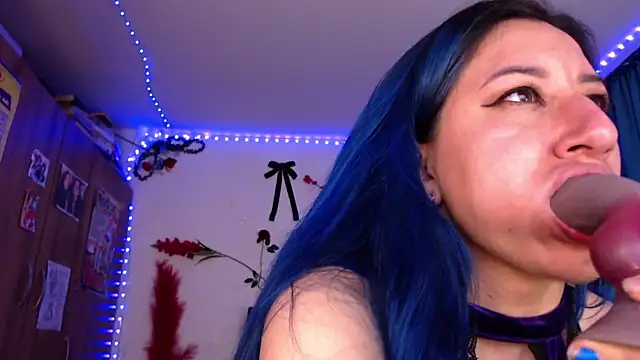 pussytight pervert online show from 20, 9, 2025