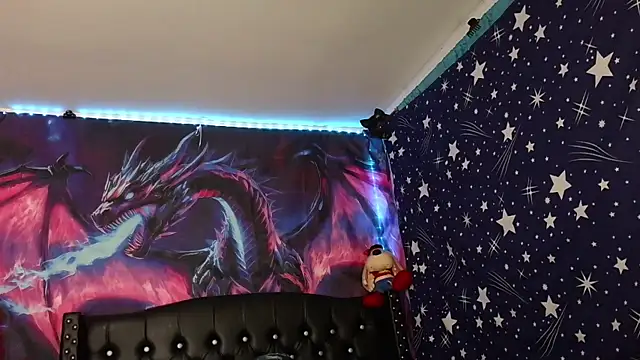 pussytight pervert online show from 7, 2, 2026