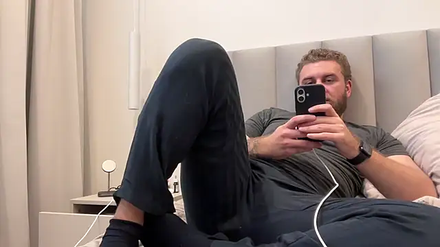 Bear bear  online show from 7, 3, 2026