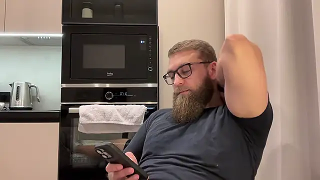 Bear bear  online show from 29, 11, 2025