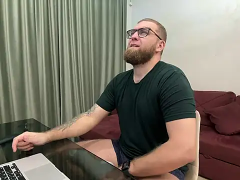 Snapshot of Bear_bear_ chatting on 5, 3, 2025 Bear bear online show from 5, 3, 2025