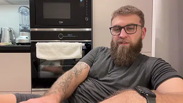 Bear bear  online show from 11, 1, 2026