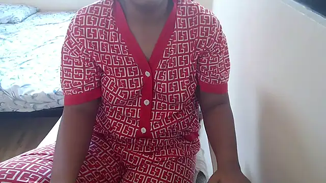 xSweetASIANx online show from 5, 10, 2025