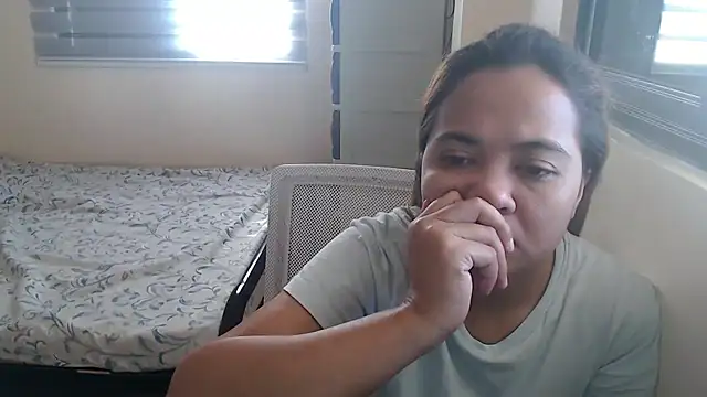 xTheLastVIRGINx online show from 22, 10, 2025