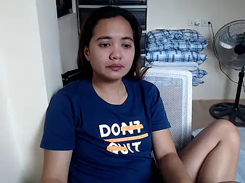 xTheLastVIRGINx online show from 14, 2, 2026