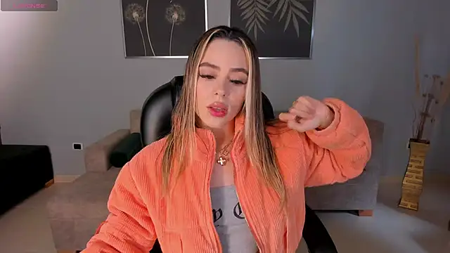 JuanitaClay online show from 27, 2, 2025