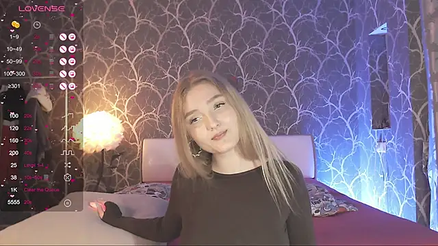 MiaMiaMeow online show from 14, 2, 2026