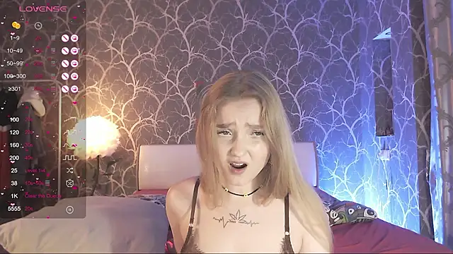 MiaMiaMeow online show from 13, 2, 2026