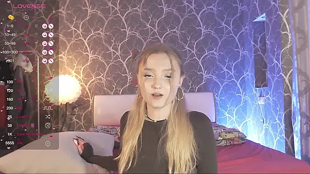 MiaMiaMeow online show from 28, 2, 2026