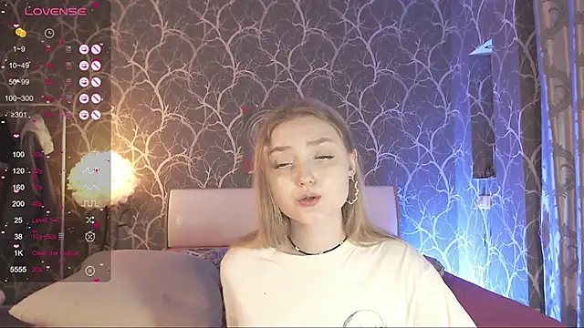 MiaMiaMeow online show from 10, 2, 2026