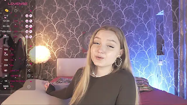 MiaMiaMeow online show from 22, 4, 2026