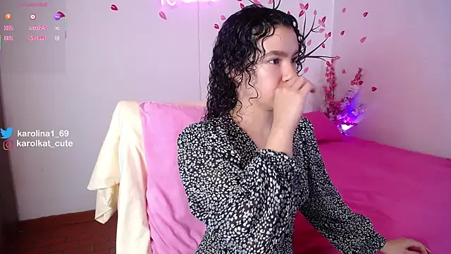 Snapshot of Karolina_1 chatting on 26, 9, 2025 Karolina 1 online show from 26, 9, 2025