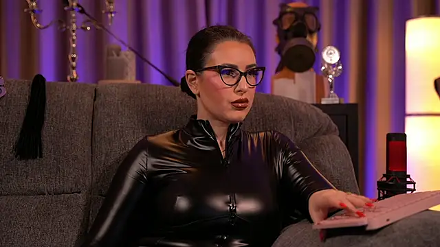 kelly kent online show from 27, 1, 2025