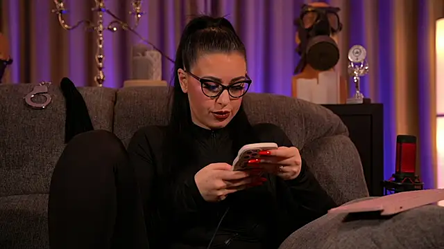 kelly kent online show from 14, 2, 2025