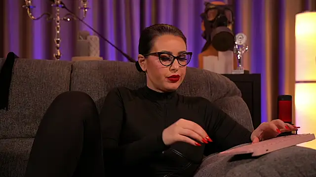 kelly kent online show from 2, 2, 2025