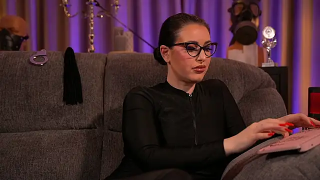 kelly kent online show from 24, 1, 2025