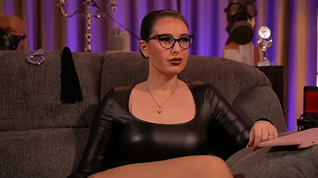 kelly kent online show from 24, 1, 2025