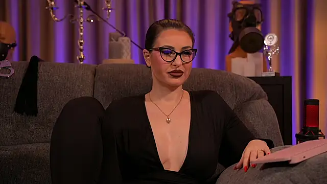kelly kent online show from 8, 2, 2025
