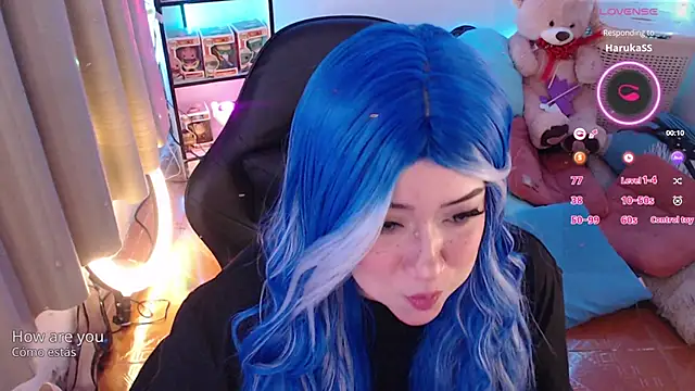 Emmy Ruiz online show from 13, 3, 2026