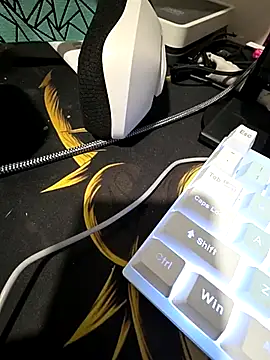 Emmy Ruiz online show from 28, 11, 2025