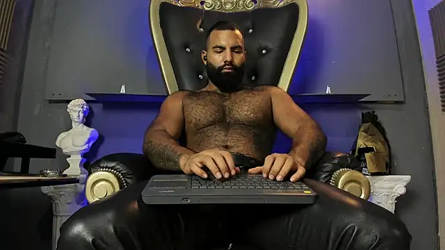 Snapshot of BeardAndrew chatting on 1, 5, 2026 BeardAndrew online show from 1, 5, 2026