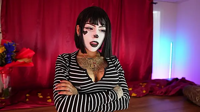 Scarlett collins02 online show from 15, 2, 2026