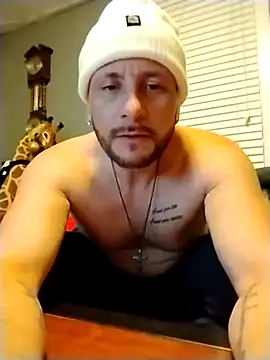 Snapshot of ShaneJames11 chatting on 24, 12, 2024 ShaneJames11 online show from 24, 12, 2024