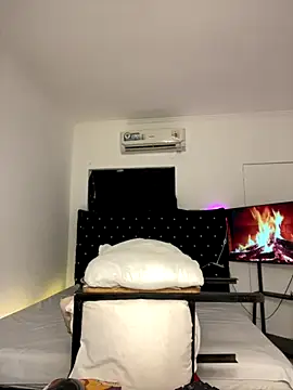 Yukie selfsucker online show from 28, 11, 2025