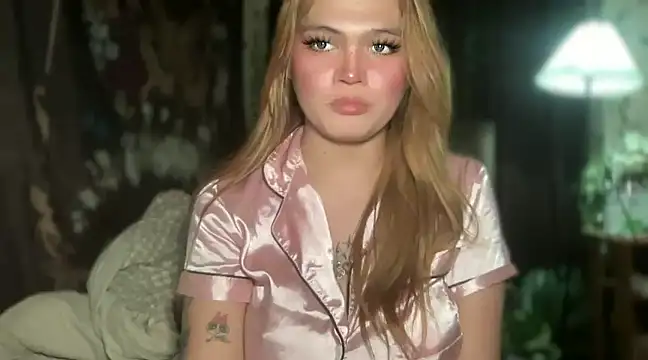 Snapshot of Claire_Brooke chatting on 14, 2, 2025 Claire Brooke online show from 14, 2, 2025